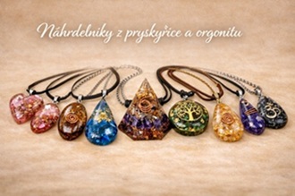 Náhrdelníky z pryskyřice a orgonitu