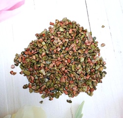 Minerální zlomky a drťky bez dírek