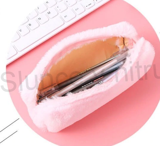 Studenský školní penál (E125)