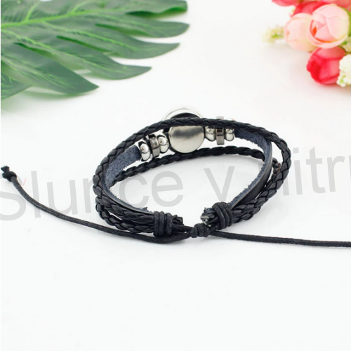 Kožený náramek nastavitelný s vlkem (BC536)