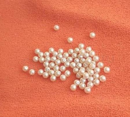 Skleněné voskované perle 6 mm – krémová žlutá (AC361)