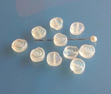 Skleněný tvarovaný korálek šnek 9,5 x 8,5 mm - 10 kusů (AC618)