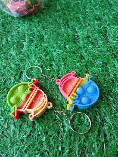 Klíčenka, přívěšek na klíče Fidget s Pop it Toys Sněhulák (D1106)