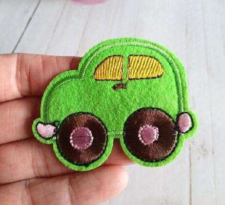 Nášivka auto, autíčko zelené 6,6 x 5,5 cm (C800)