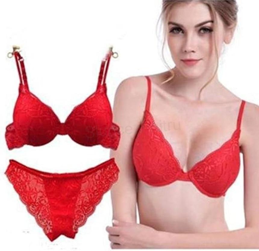 Sada spodního prádla s krajkou – Push Up podprsenka 80C + kalhotky M (K663)