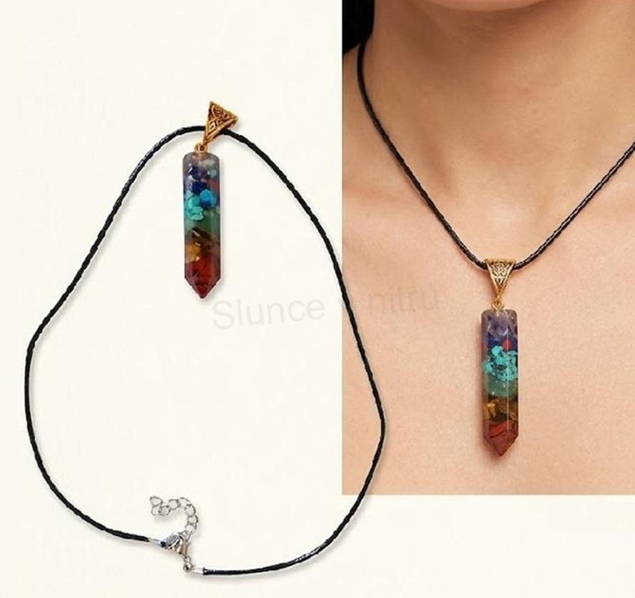 Orgonitový náhrdelník – 7 čaker, energetický amulet z přírodních kamenů hranol (X2300)