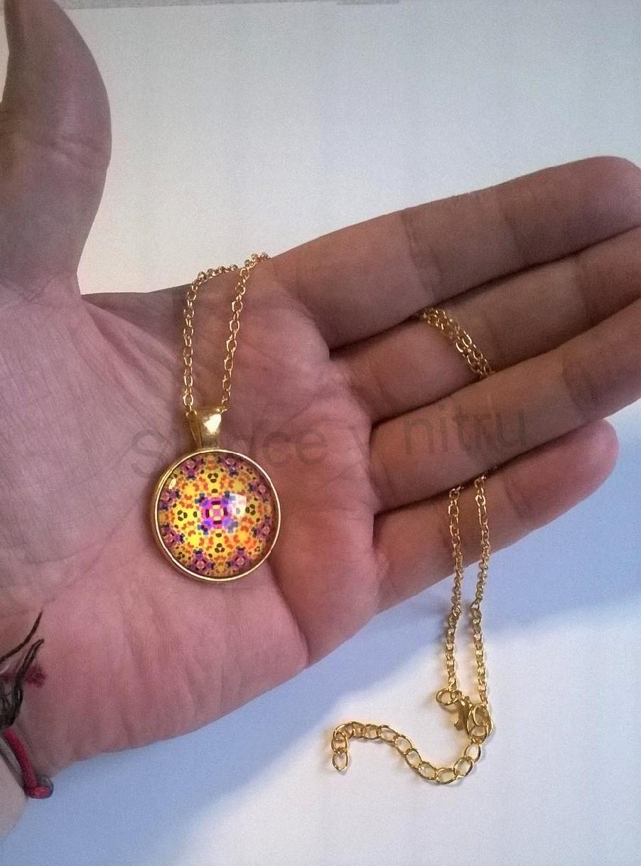 Náhrdelník s přívěškem mandala (BD317)