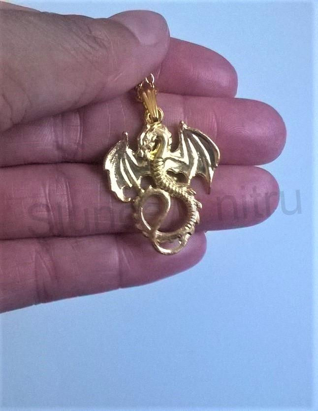 Pozlacený náhrdelník s přívěškem Draka (BD368)