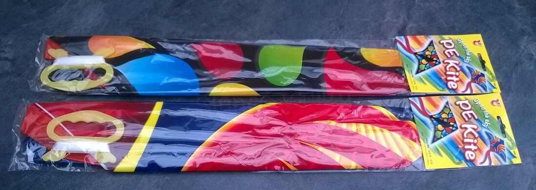 Letajicí drak akrobatický 114 x 61 cm (D423)