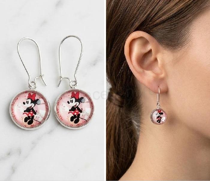Drobné náušnice Minnie Mouse číslo 1 (BB585)