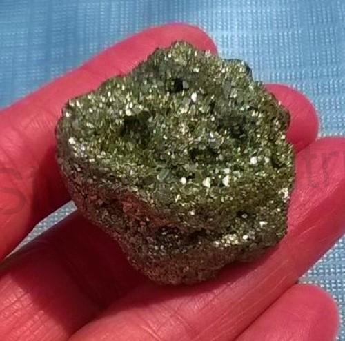 Pyrit drúza Peru 83.7 g (X869)