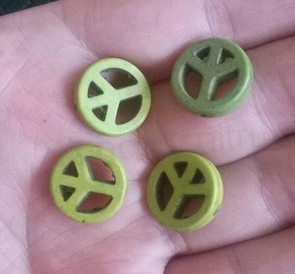 Tyrkysový symbol míru z minerálů - 15 mm zelený (X1241)