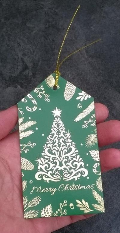 Vánoční jmenovky, visačky na dárky stromek 11 x 6 cm (V96)