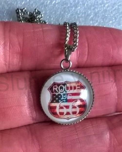 Náhrdelník Route 66 – platinový, červená varianta (BD50)