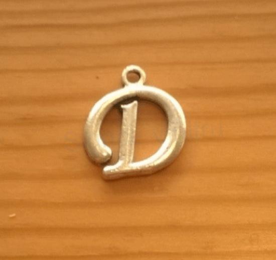 Přívěsek písmenko D 20 x 13 mm (AA137)