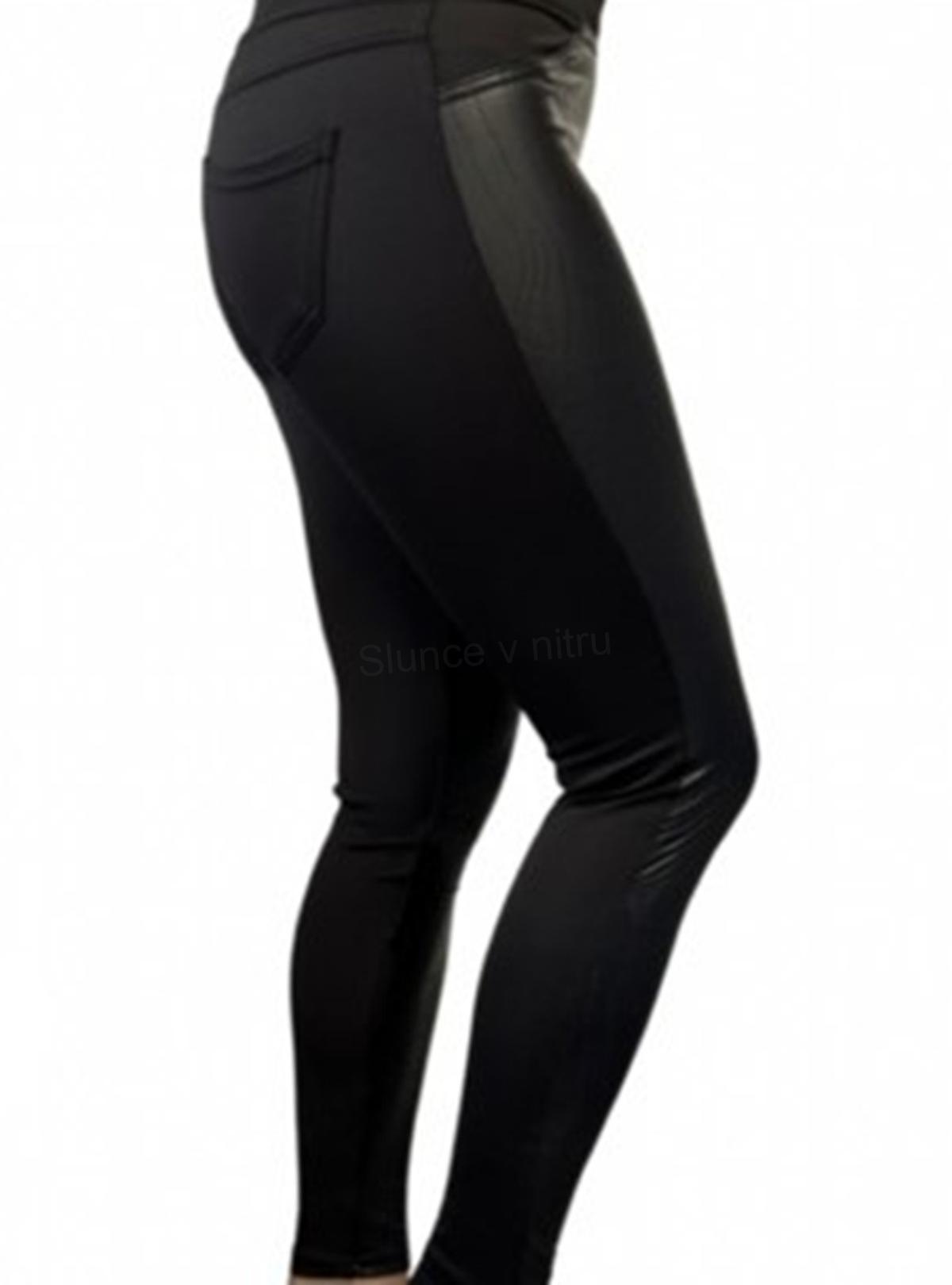 Dámské černé kožené elastické legíny M/L (K227)