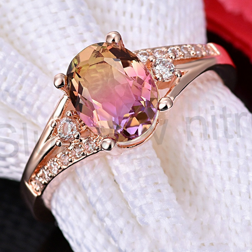 Dámský prsten se zirkonem a malými zirkony (BP408)