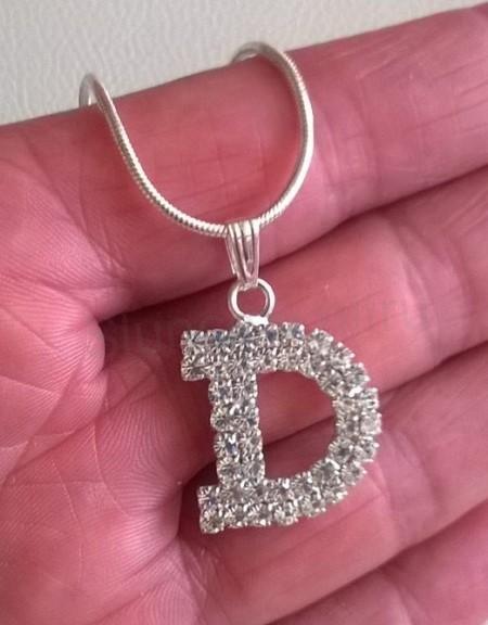 Řetízkový náhrdelník s písmenem a čirými zirkony - více písmen (BD722)