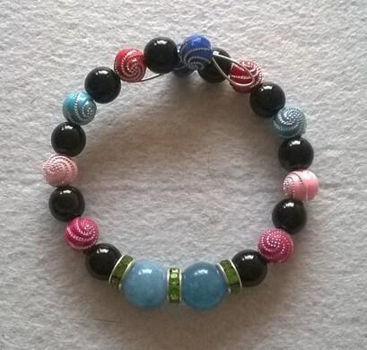 Minerální náramek s onyx a chalcedonem (BC175)