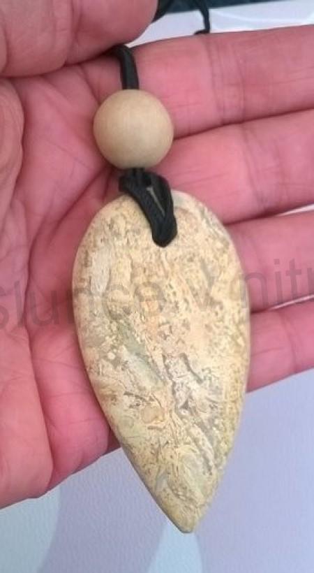 Minerální šňůrkový náhrdelník mramorový (X1688)