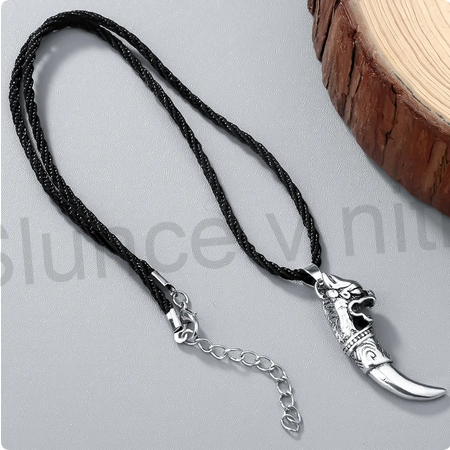 Náhrdelník s přívěškem Vlčího zubu s vlkem - zlatá (BD745)