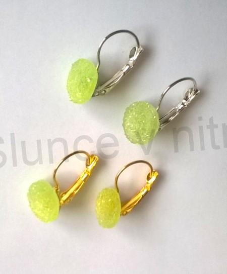 Visací pryskyřičné náušnice (BB745)