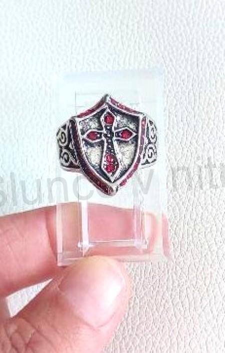 Pánský templářský prsten kříž ve štítu s kamínky velikost 59 (BP158)