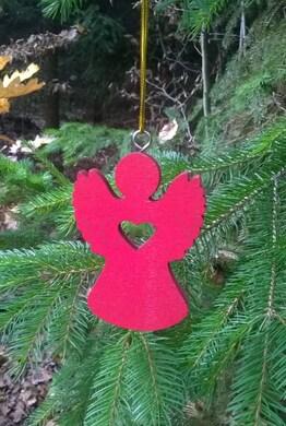 Dřevěné výřezy - závěsná ozdoba anděl červený (V187)