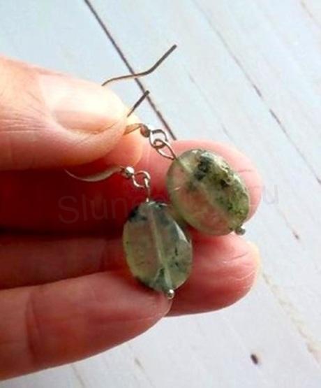 Minerální Prehnitové náušnice (X1769)