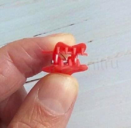 Mini skřipec do vlasů barevná Hvězda 17,4 x 18,6 mm zelená (H541)