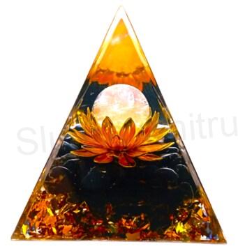 Orgonitová pyramida - Květ zrození - lotosový květ 5,7 x 5 cm (PP180)