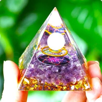 Orgonitová pyramida - Květ zrození - lotosový květ 5,7 x 5 cm (PP181)