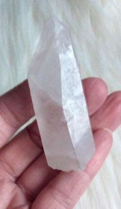 Křišťál špice 70 g (Brazilie) (X1797)