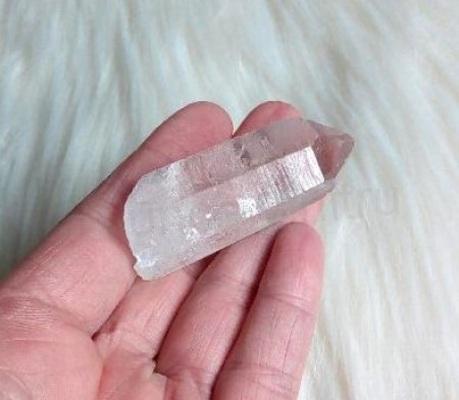 Křišťál špice 41 g (Brazilie) (X1803)