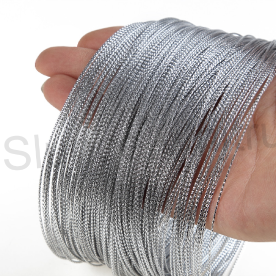 Lurexová šňůrka stříbrná  0,7 mm (N27)