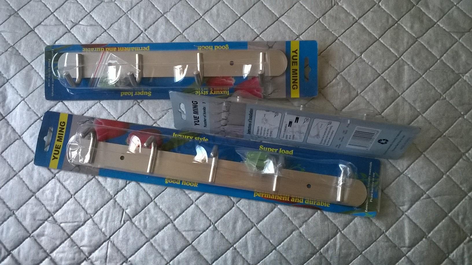 Nástěnné háčky - 4 háčky (L9)