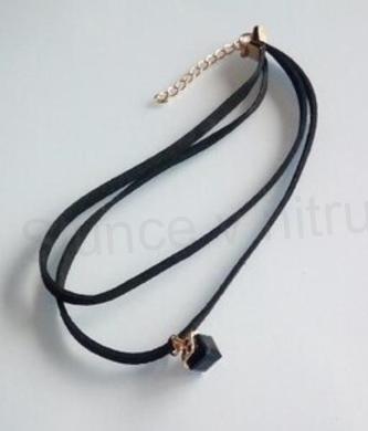 Náhrdelník choker s ozdobou broušená kostká (BD838)