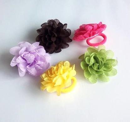 Gumička do vlasů s kytičkou Žlutá (H566)