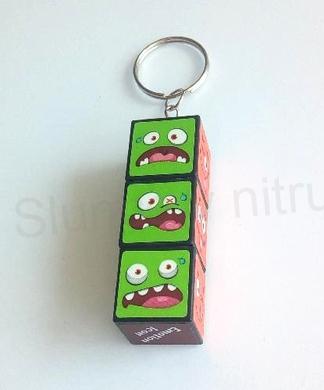 Přívěsek, klíčenka na klíče rubiková kostka smajlík (D739)