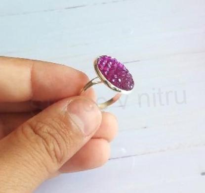 Nastavitelný prsten kamínkový fialový - 18 mm (BP450)