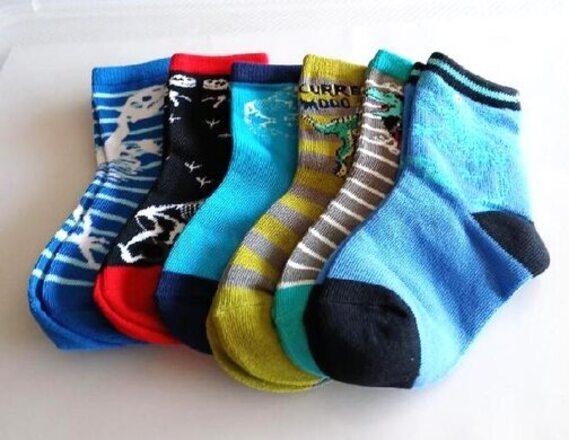 Chlapecké veselé bavlněné ponožky velikost 25 - 28 šedo modré (W225)