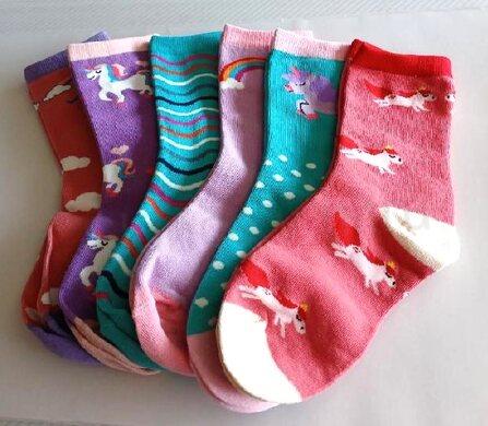 Dívčí veselé bavlněné ponožky jednorožec velikost 25 - 28 fialové tmavé (W226)