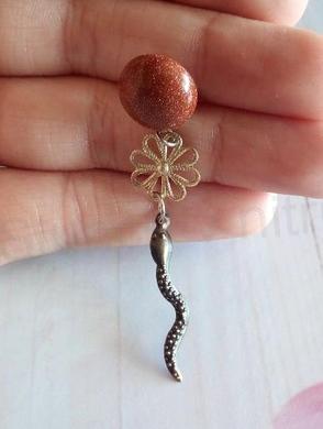 Minerální náušnice klipsy avanturín s hadem (BB852)