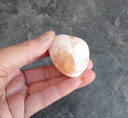 Růženín řez - surový s limonitem 90,2 g (Brazílie) (X1919)