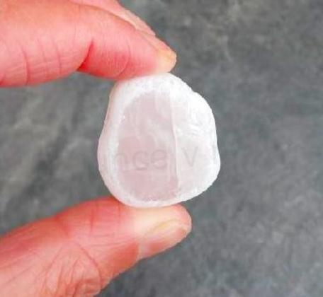 Růženín řez - surový 32 g (Brazílie) (X1937)