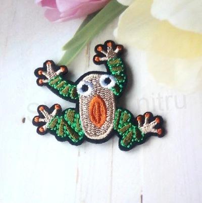 Nášivka, nažehlovačka žába, žabka 5,2 cm (C718)