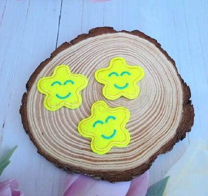 Nášivka, nažehlovačka hvězda žlutá 4,4 cm (C735)