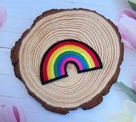 Nášivka, nažehlovačka duha 7,6 cm (C744)