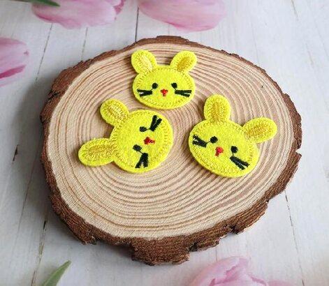 Nášivka, nažehlovačka králíček, zajíček žlutý 4,4 x 4 cm (C788)