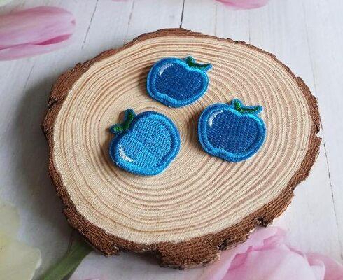 Nášivka, nažehlovačka jablko modré tmavé 3,4 x 3,7 cm (C850)